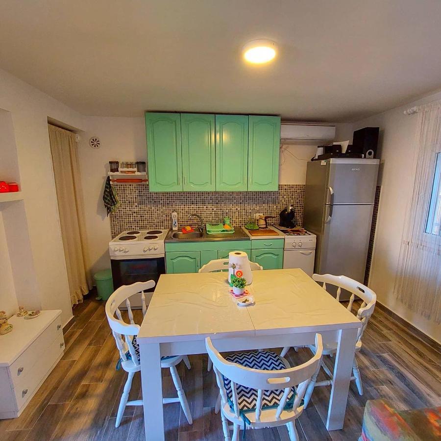 Apartments Marina Utjeha-Bušat Eksteriør billede